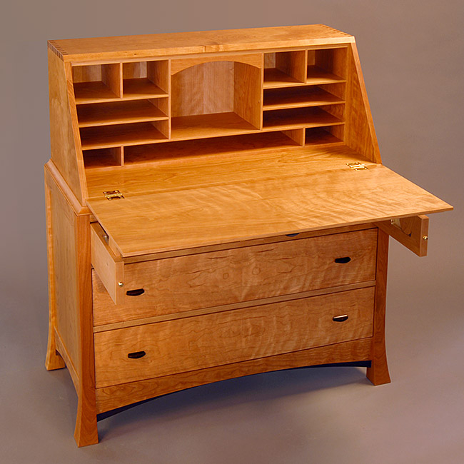 Cotswold Furniture, Pinnacle Craftsmanship